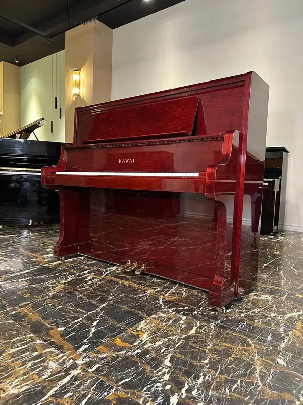 پیانو-آکوستیک-کاوایی-KL32-کنسولی-1.webp (600×800)