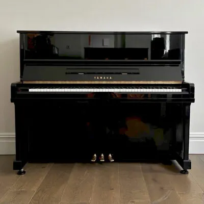 yamaha-piano-modeU1-04.webp (400×400)