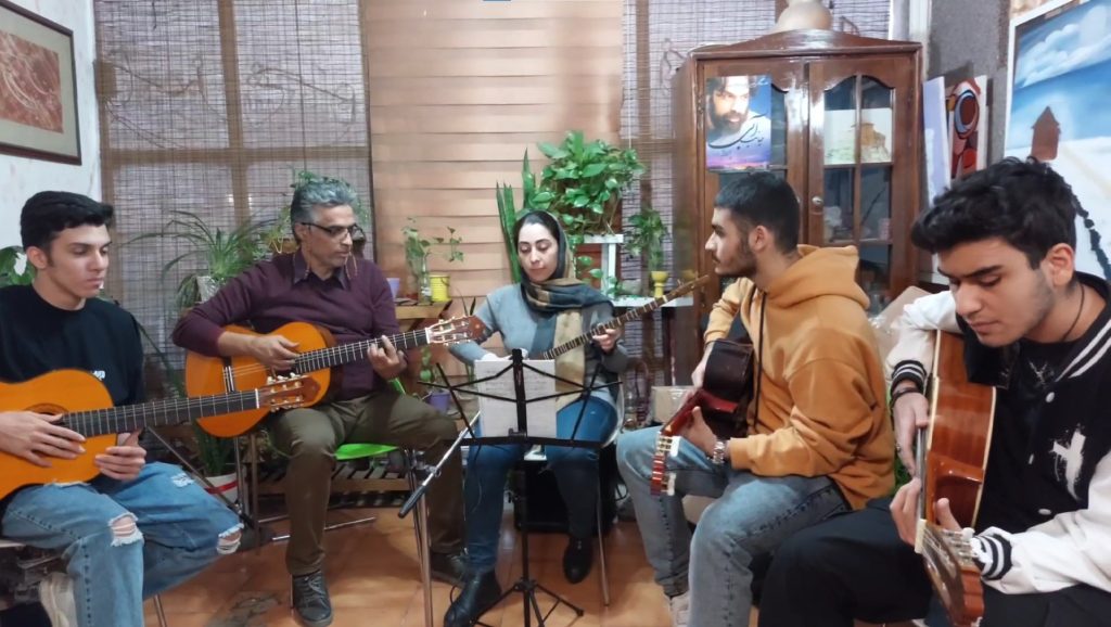 سه تار پریسا پرویزی